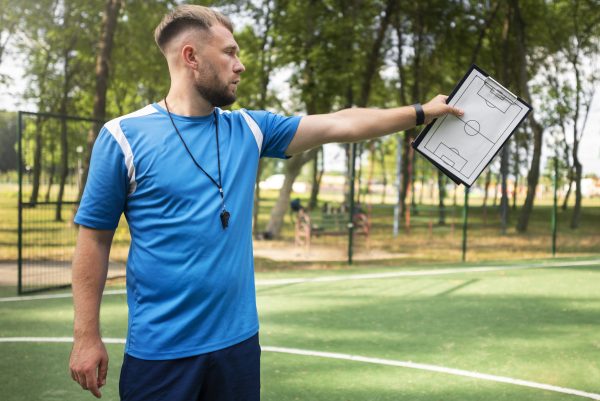 Coach’s Digital Playbook: Session Planning for Youth Football